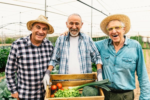 Comment créer une coopérative de partage de matériel agricole pour encourager l'agriculture durable ?